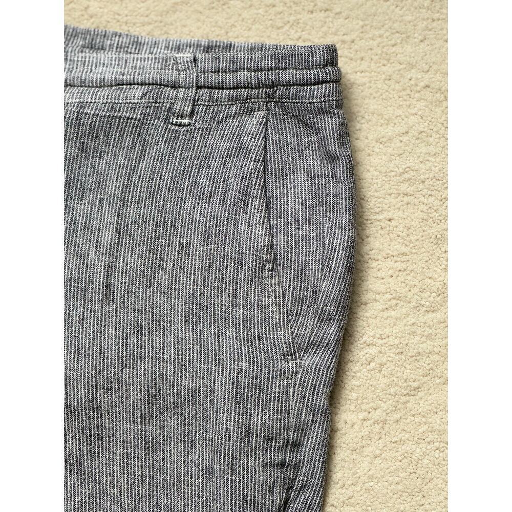 Calvin Klein Back White Stripe Shorts Men's Size 38W - Picture 2 of 7